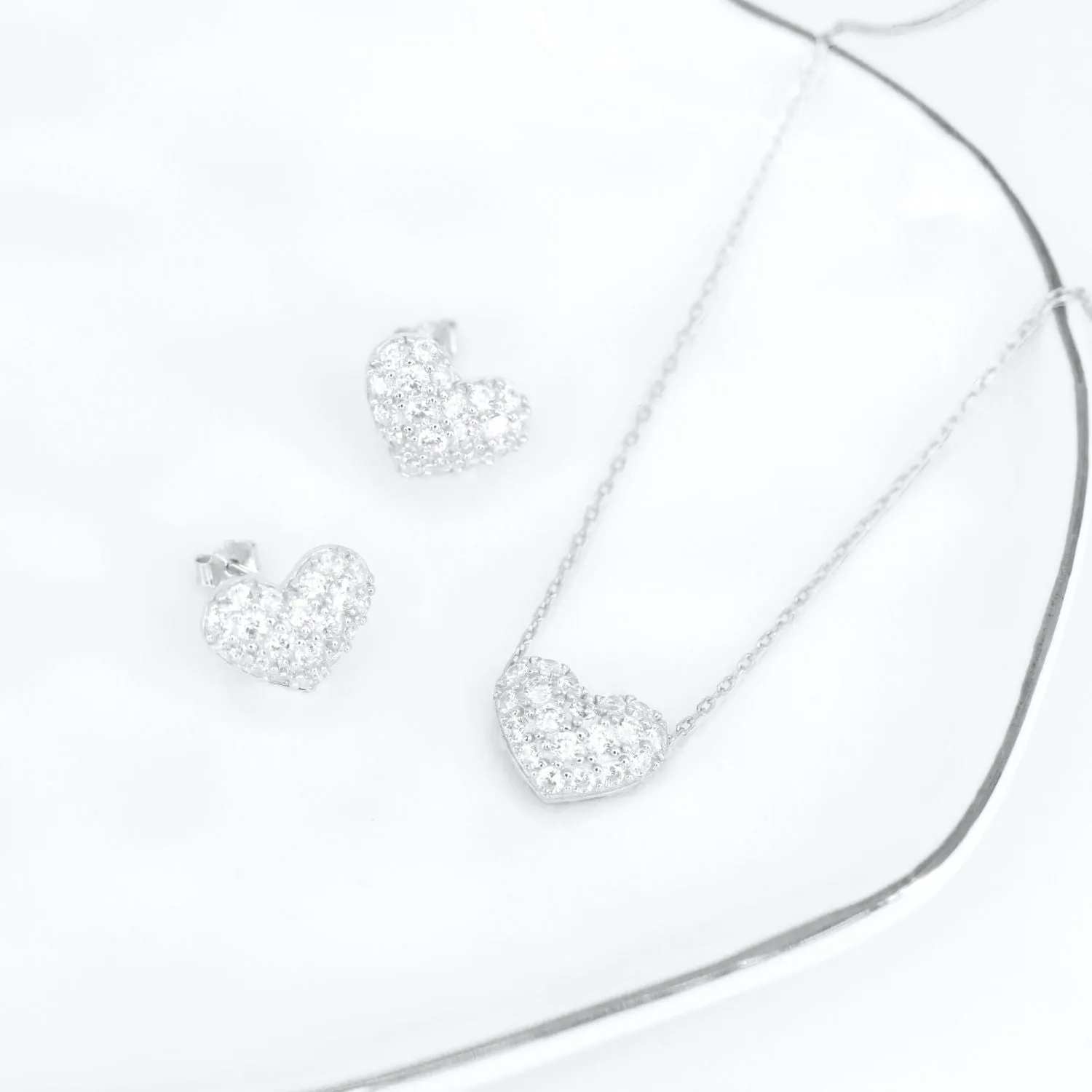 Valentina Pave Heart Necklace (Silver)